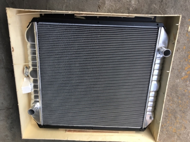 SK200-3全鋁水箱(xiang)