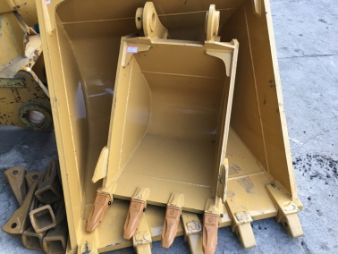 PC60挖掘機挖鬭(dou)