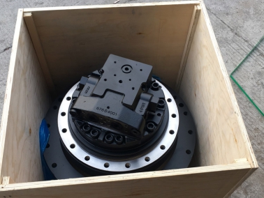 PC200-6行(xing)走(zou)總(zong)成