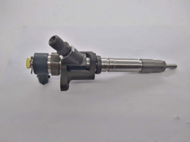 4M50原裝(zhuang)噴(pen)油嘴