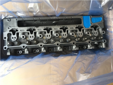 康(kang)明斯(si)6D114原(yuan)裝缸(gang)蓋