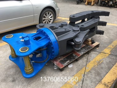 200挖機日式(shi)抓鋼(gang)機(ji)