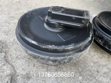 PC200-6 鍛打(da)引導(dao)輪