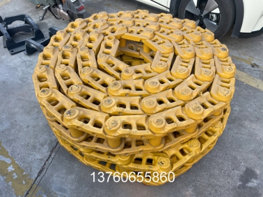 PC300-6鑛(kuang)山(shan)型鏈條(tiao)